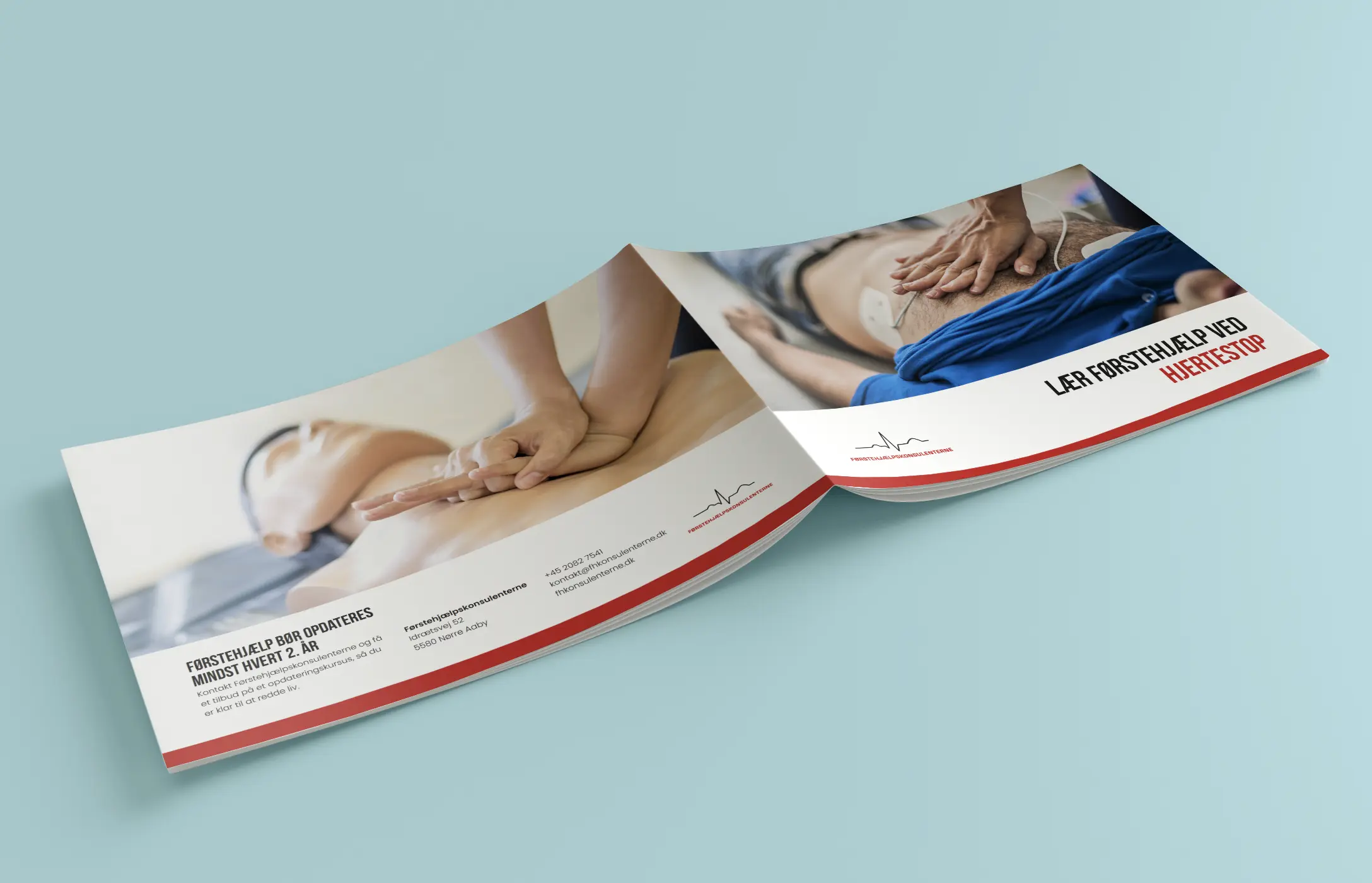 Brochure designet til Førstehjælpskonsulenterne